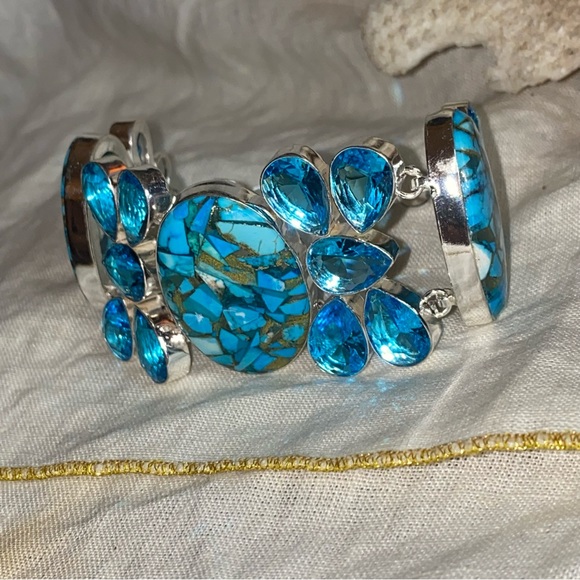 Gorgeous Copper Tibetan Turquoise + Blue Topaz cluster statement cuff bracelet - Picture 4 of 13